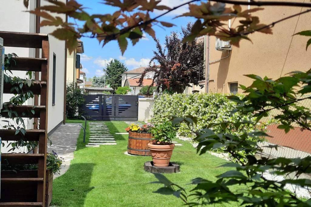 Moderna A Due Passi Dal Centro * Molinella